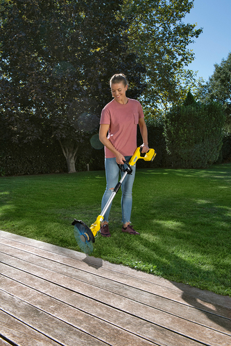 Акумуляторный триммер