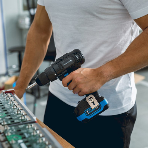 Акумуляторний дриль-шурупокрут