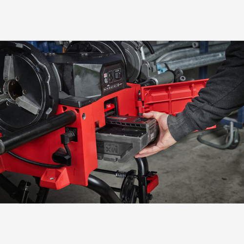 Станок резьбонарезной аккумуляторный MILWAUKEE, MXF FUEL PTR2-601, 2'', (+зар.пр., 2акум.Х6Аг)