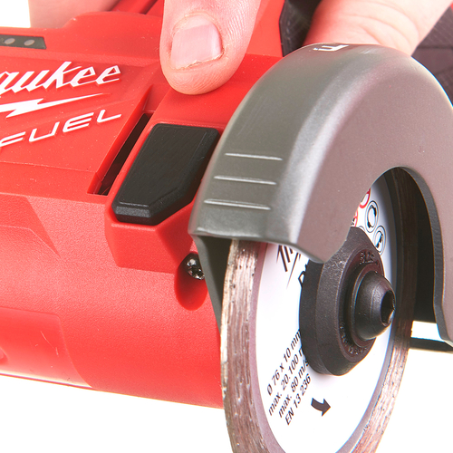 Шліфмашина універсальна відрізна акумуляторна MILWAUKEE M12 FUEL FCOT-0