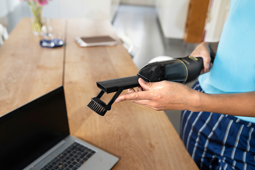 Аккумуляторный ручной пылесос