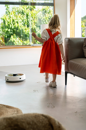 Робот-пилосос із функцією вологого прибирання