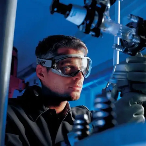 Очки защитные Uvex, с защитой от запотевания внутри, снаружи чрезвычайно устойчивы к царапинам и хи